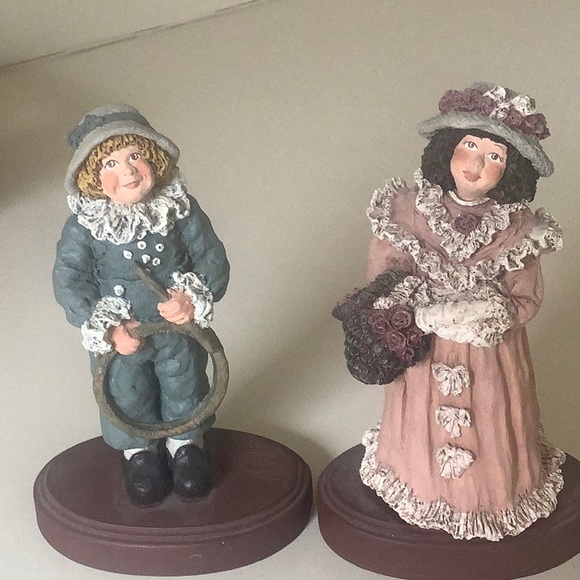 COPY - 2 June McKenna Hand Carved Figures - Picture 1 of 9